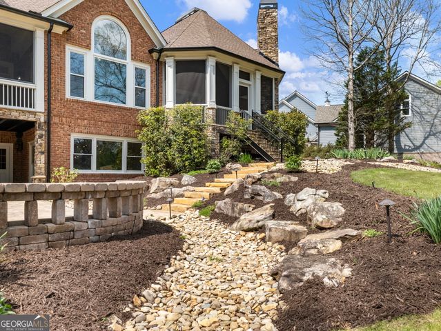 2279 Weeping Oak Drive, Braselton, GA 30517