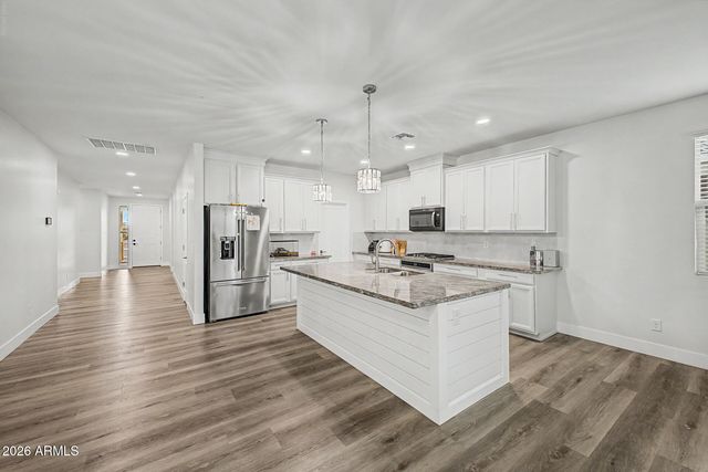 7321 N 123RD Drive, Glendale, AZ 85307