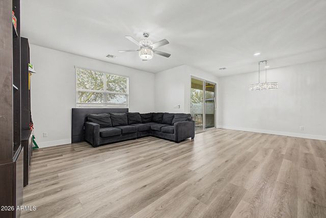 7321 N 123RD Drive, Glendale, AZ 85307