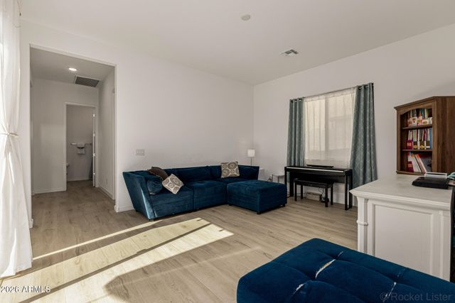 44512 N 44TH Drive, New River, AZ 85087