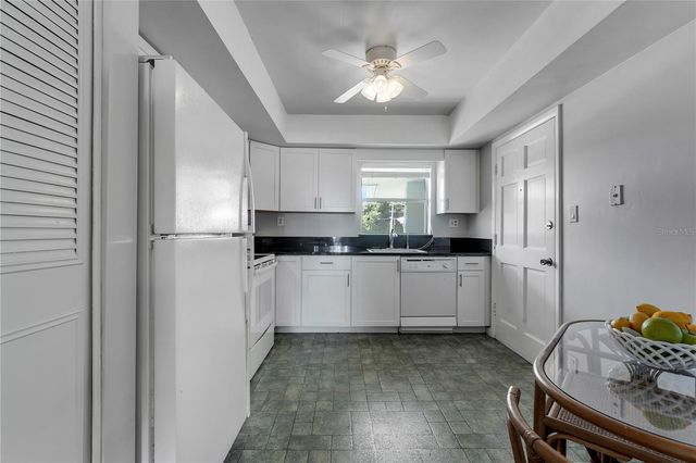 5540 N OCEAN BOULEVARD 206, Ocean Ridge, FL 33435