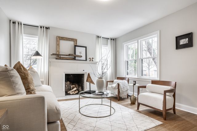 1015 E 60th Street, Indianapolis, IN 46220