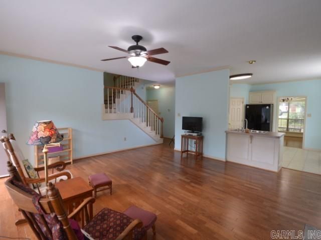 1910 Cherry Bend, Little Rock, AR 72211