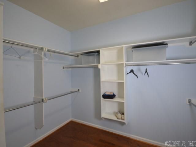 1910 Cherry Bend, Little Rock, AR 72211