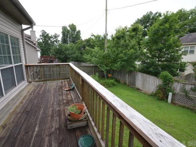 1910 Cherry Bend, Little Rock, AR 72211
