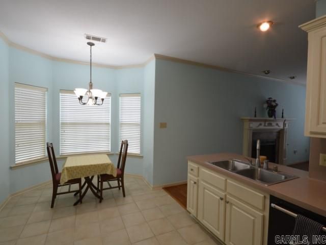 1910 Cherry Bend, Little Rock, AR 72211