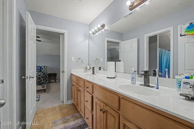 6459 Carson Drive, Olive Branch, MS 38654