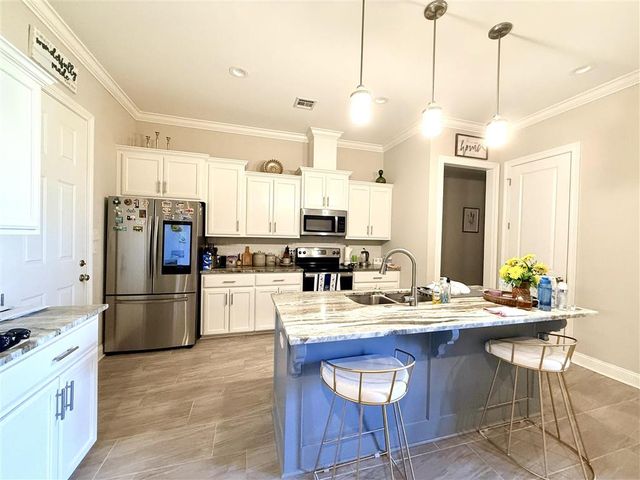 1750 Khameil Drive, Lake Charles, LA 70611