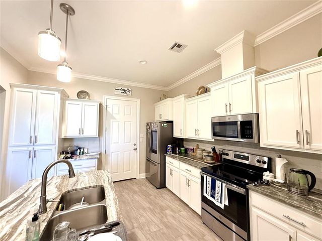 1750 Khameil Drive, Lake Charles, LA 70611