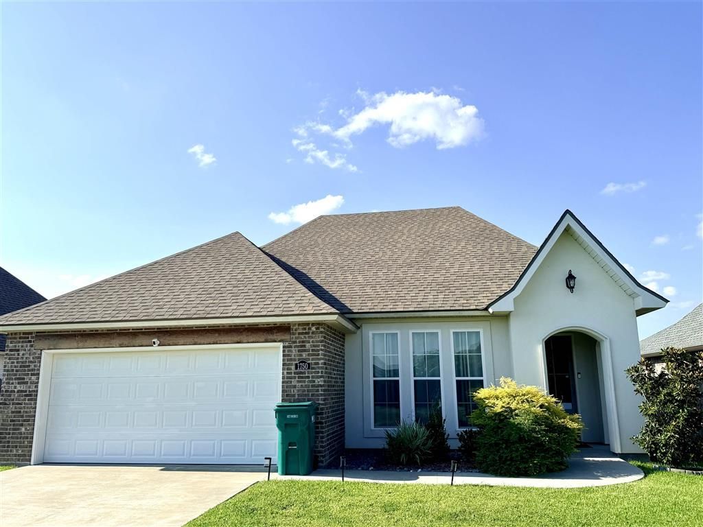 1750 Khameil Drive, Lake Charles, LA 70611