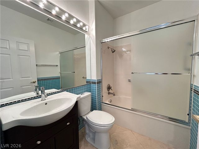 9404 January Drive, Las Vegas, NV 89134