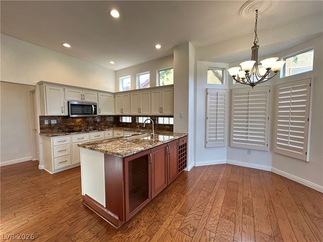 9404 January Drive, Las Vegas, NV 89134