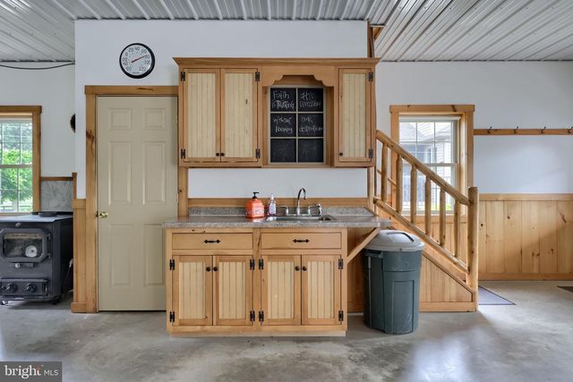 235 HAITI RD, Quarryville, PA 17566
