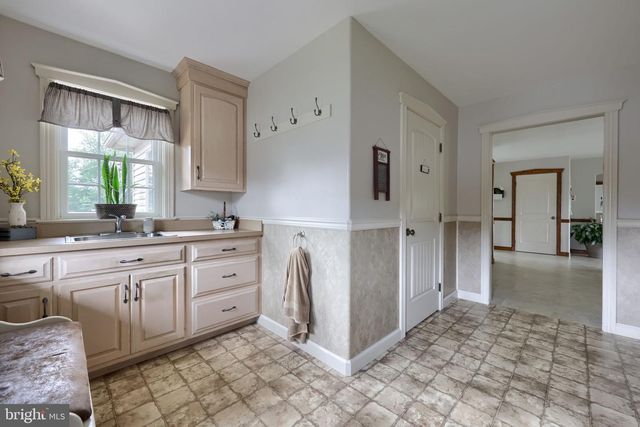 235 HAITI RD, Quarryville, PA 17566