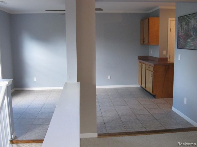 17024 Beach Street, Clinton Township, MI 48038