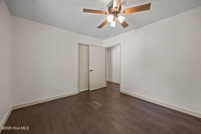 611 Hubert Boulevard, Hubert, NC 28539