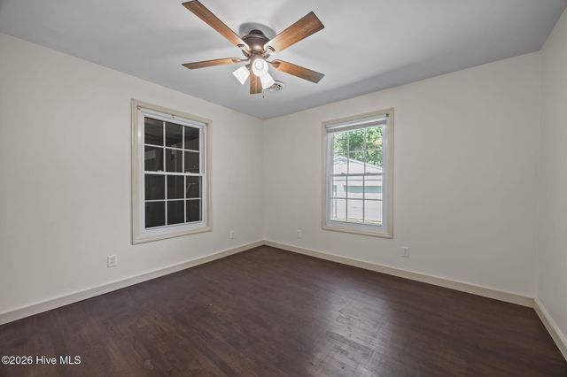 611 Hubert Boulevard, Hubert, NC 28539