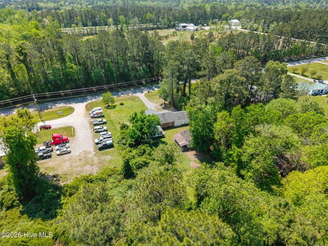 611 Hubert Boulevard, Hubert, NC 28539