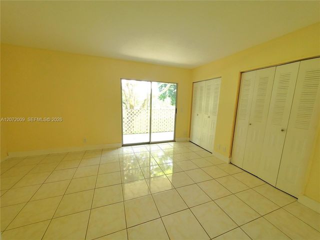 251 SW 132nd Way 208H, Pembroke Pines, FL 33027