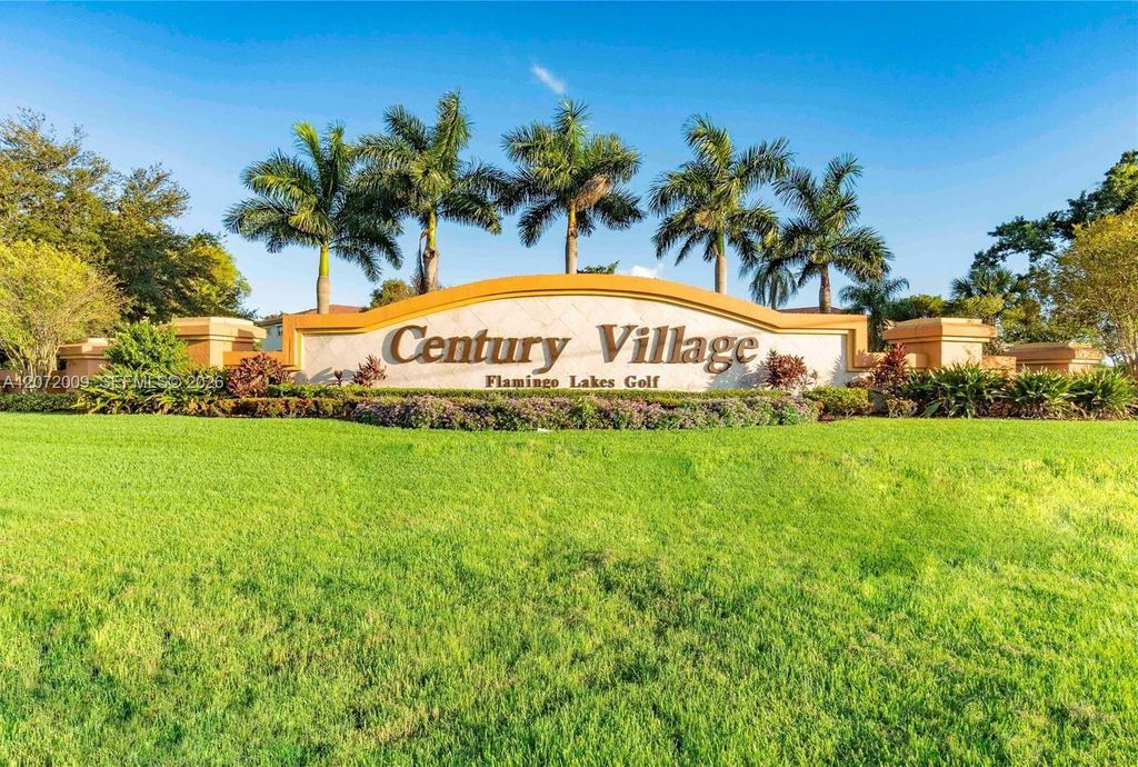 251 SW 132nd Way 208H, Pembroke Pines, FL 33027