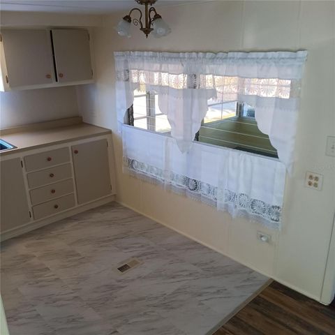 810 49TH AVENUE, Bradenton, FL 34207