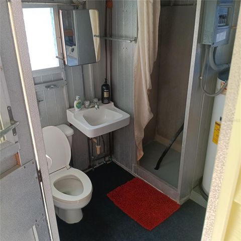 810 49TH AVENUE, Bradenton, FL 34207