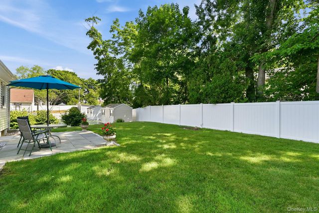 1660 Central Street, Yorktown Heights, NY 10598