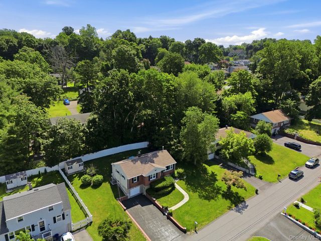 1660 Central Street, Yorktown Heights, NY 10598