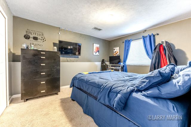 3481 Hampton Downs Drive SE, Grand Rapids, MI 49512