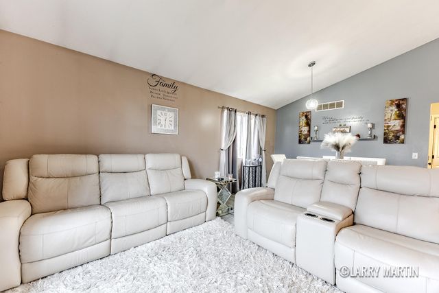 3481 Hampton Downs Drive SE, Grand Rapids, MI 49512