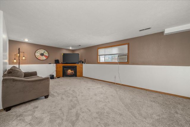 10403 N Arrowhead Rd Dr, Spokane, WA 99208