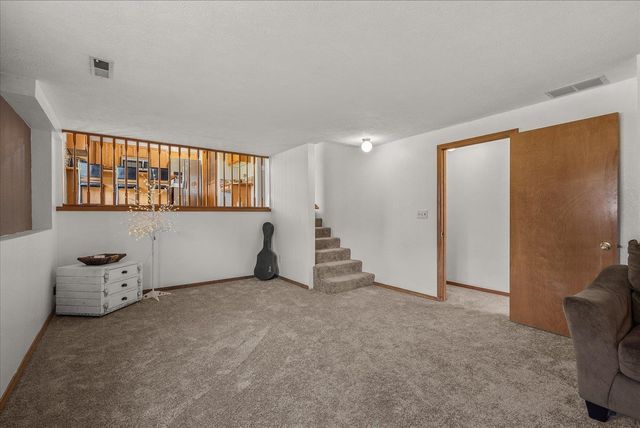 10403 N Arrowhead Rd Dr, Spokane, WA 99208