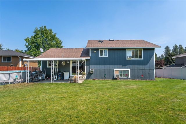 10403 N Arrowhead Rd Dr, Spokane, WA 99208