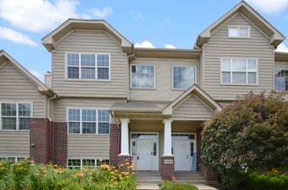 2429 River Oaks Lane 2, Rockford, IL 61102