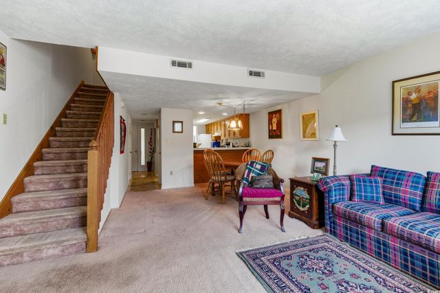 816 9th Ave S Apt 207, North Myrtle Beach, SC 29582