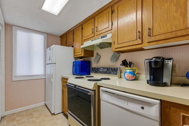 816 9th Ave S Apt 207, North Myrtle Beach, SC 29582