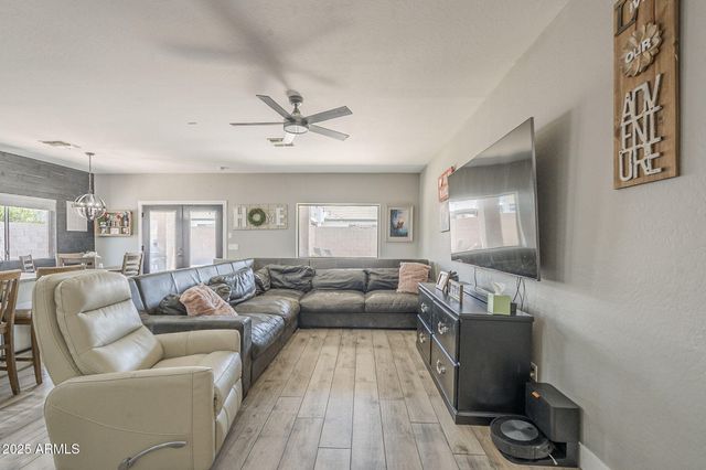 3455 E ROSA Lane, Gilbert, AZ 85297