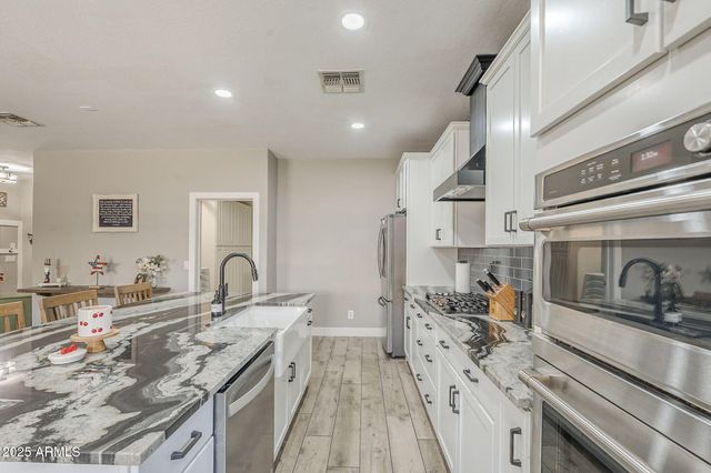 3455 E ROSA Lane, Gilbert, AZ 85297