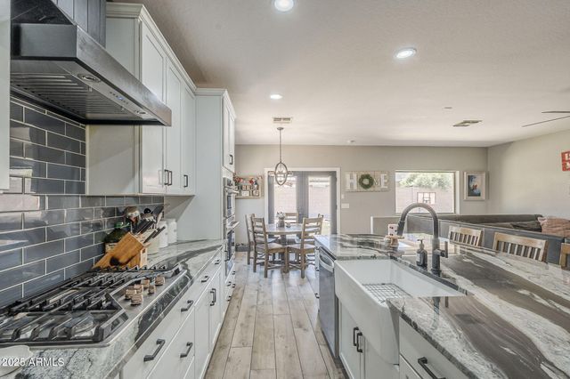 3455 E ROSA Lane, Gilbert, AZ 85297