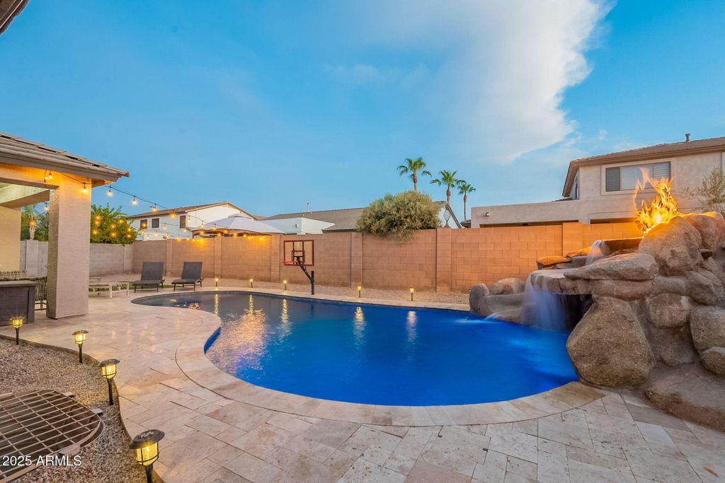 3455 E ROSA Lane, Gilbert, AZ 85297