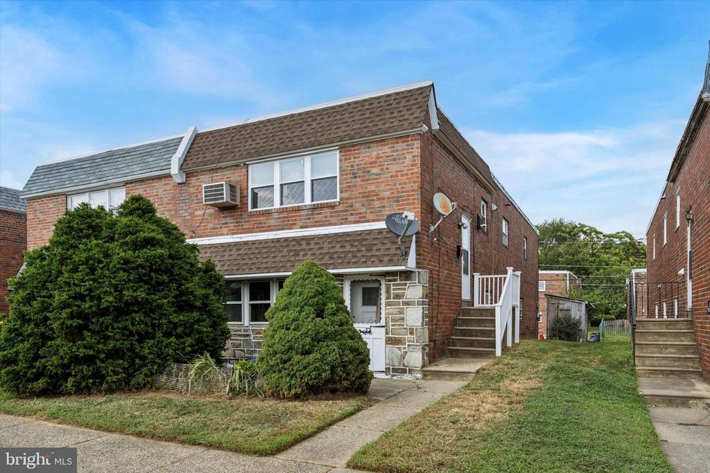 2155 BENSON ST, Philadelphia, PA 19152