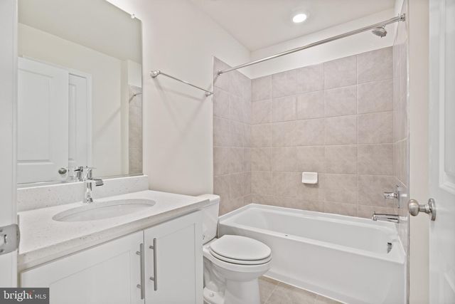 241 MONROE AVE, Frederick, MD 21701