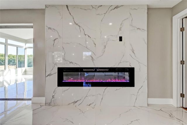 1992 ARVIS CIRCLE E, Clearwater, FL 33764