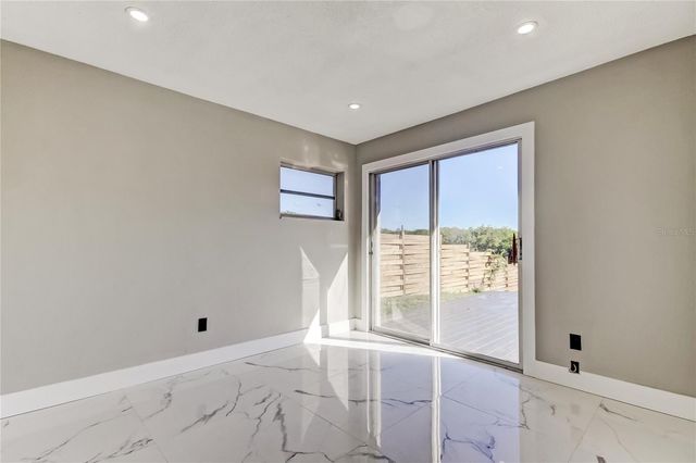 1992 ARVIS CIRCLE E, Clearwater, FL 33764