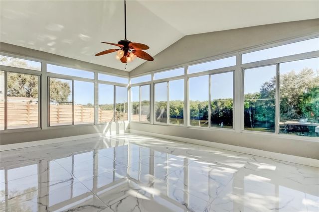 1992 ARVIS CIRCLE E, Clearwater, FL 33764