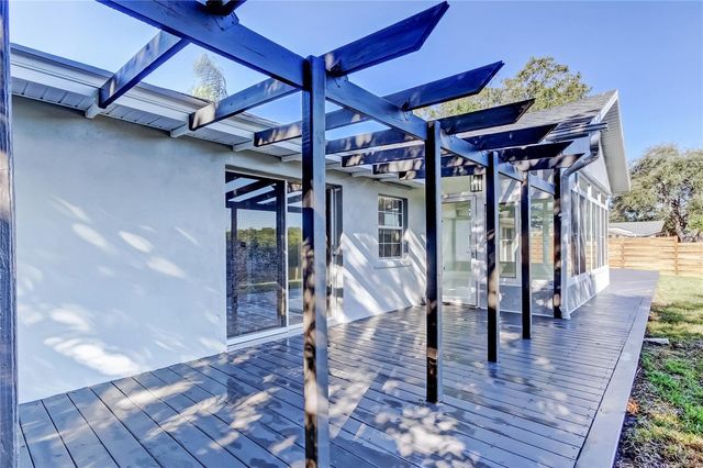 1992 ARVIS CIRCLE E, Clearwater, FL 33764