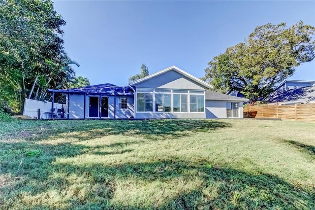 1992 ARVIS CIRCLE E, Clearwater, FL 33764