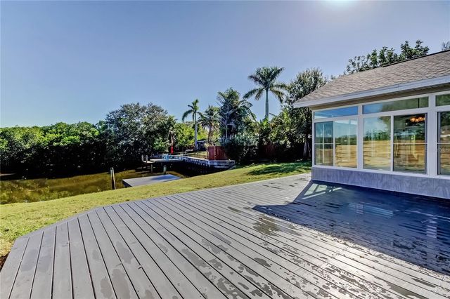 1992 ARVIS CIRCLE E, Clearwater, FL 33764