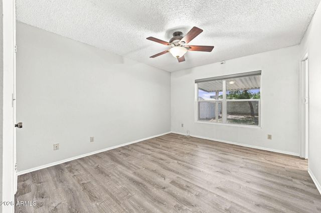 10809 W CAMPBELL Avenue, Phoenix, AZ 85037