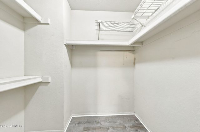 10809 W CAMPBELL Avenue, Phoenix, AZ 85037